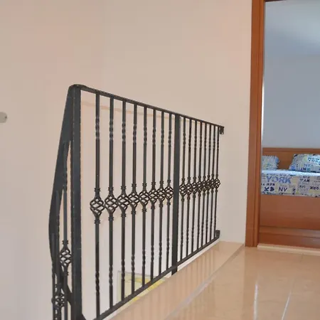Apartman Ananda Bol - 2 Bedrooms, 7 Beds Exterior photo